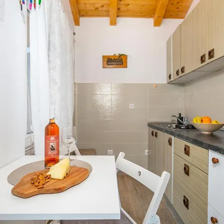 Semesterbostad Amazing In With Kitchen *