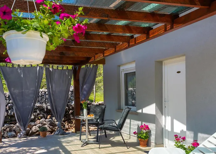 Holiday home Amazing In With Kitchen *